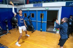 多多28-【人物】天马行空的独角兽！揭开准状元的神秘面纱