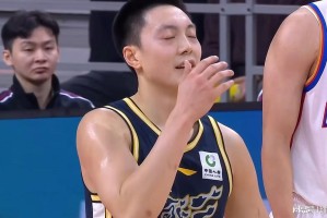 又被打爆了！CBA1米81小后卫碾压广东队，杜锋被迫放走杨溢？